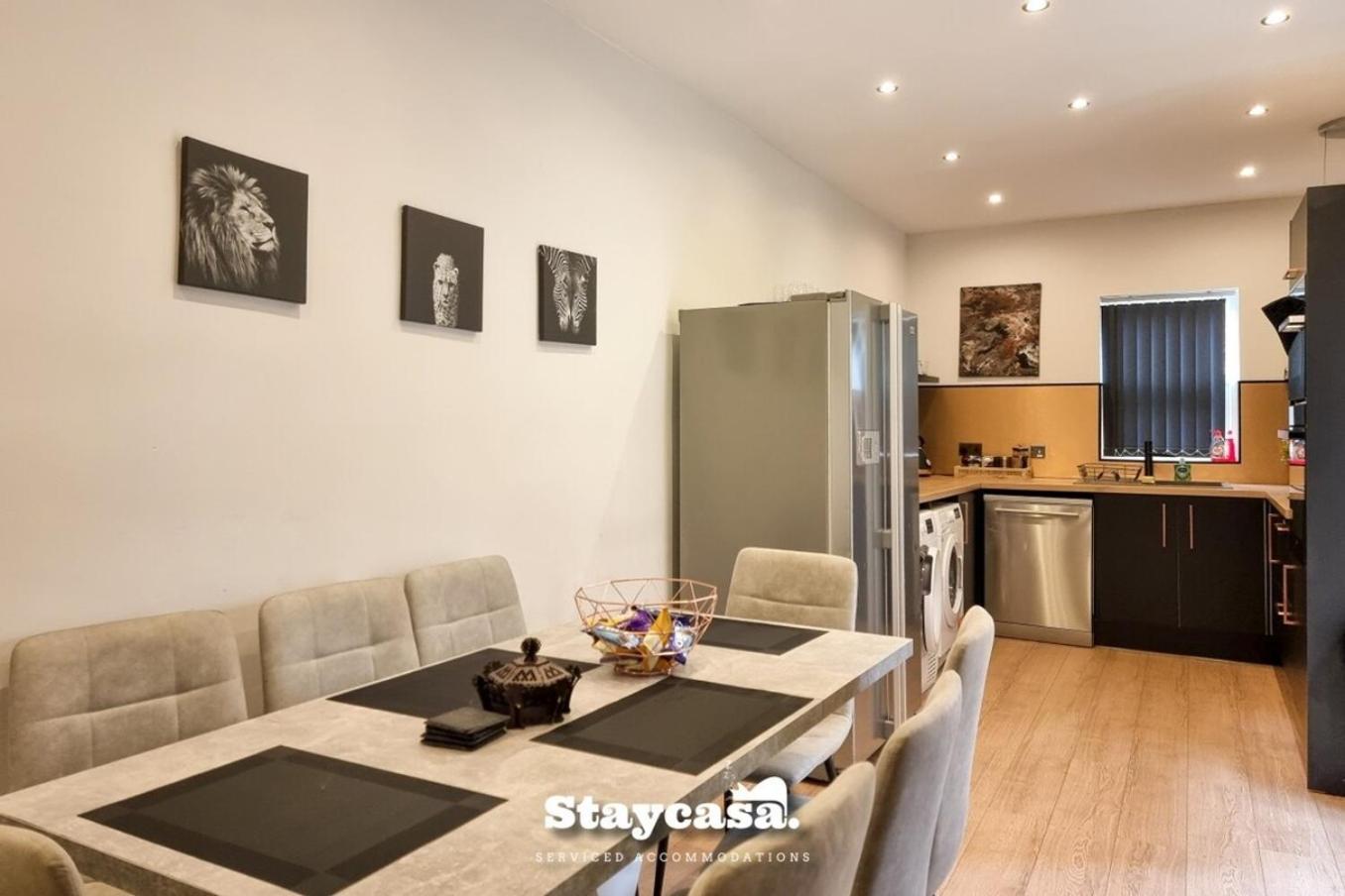 Clarence Co-Living - Private Room Self-Cater แมนเชสเตอร์ ภายนอก รูปภาพ